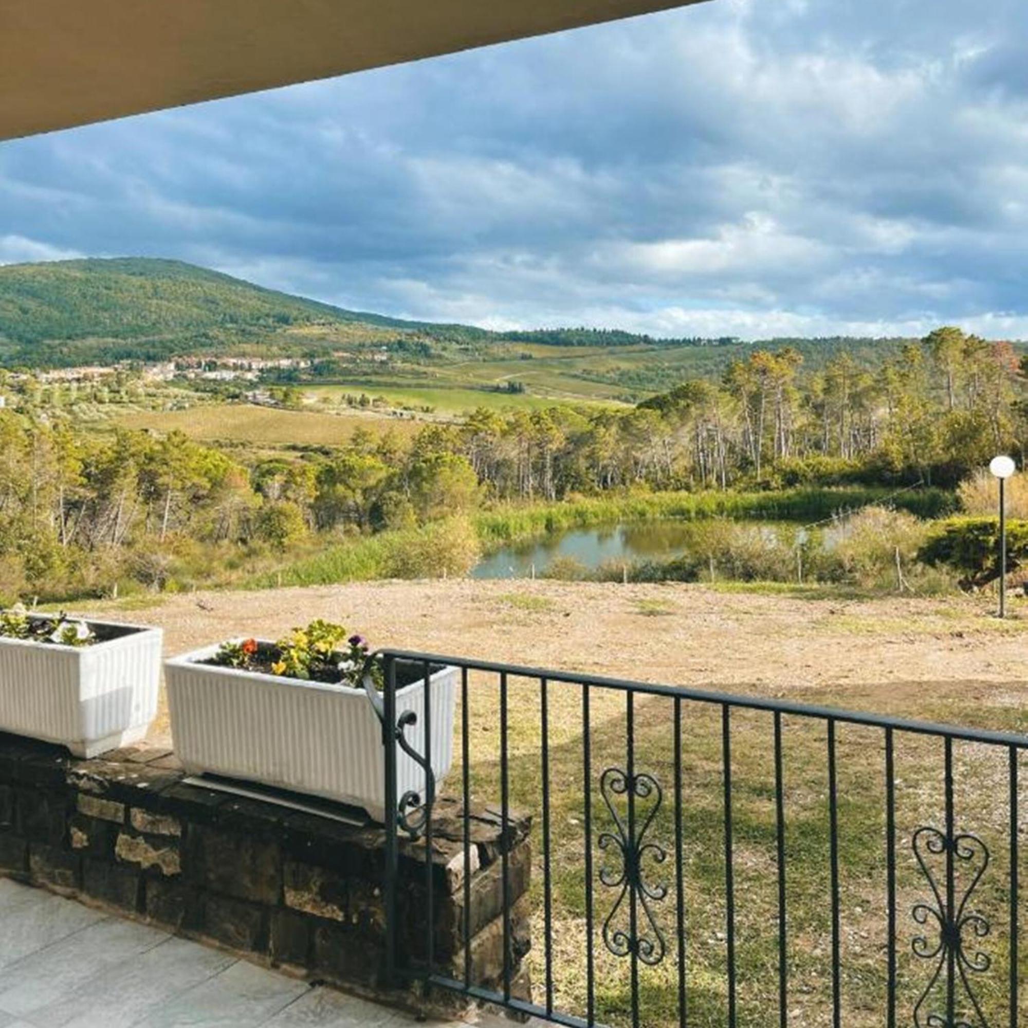 Casa Di Palaia Hotel Strada in Chianti Luaran gambar