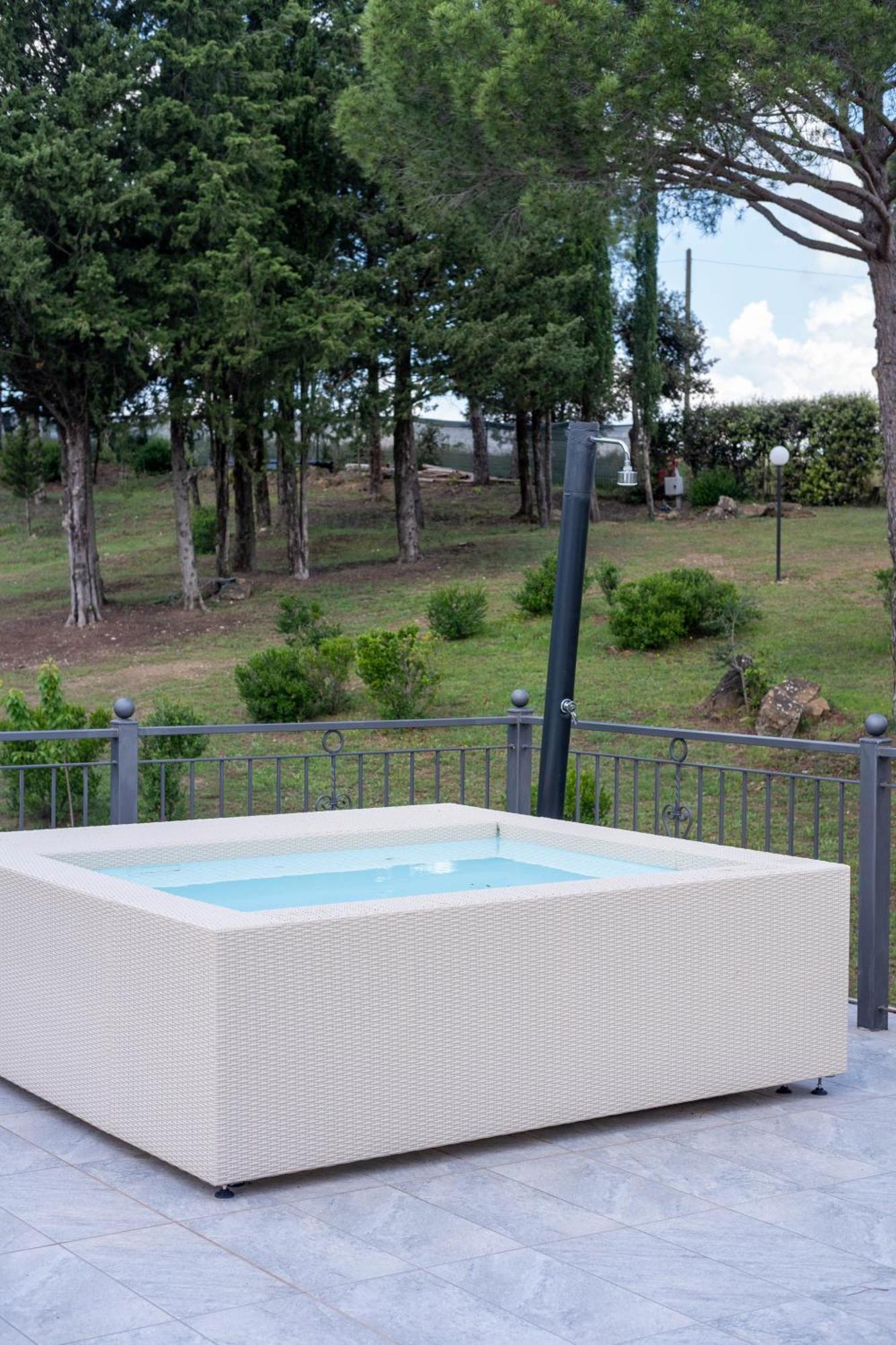 Casa Di Palaia Hotel Strada in Chianti Luaran gambar